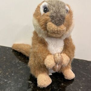 Stuffed Animal House Chipmunk Stuffed Animal Plush Toy 6.5" with peanut